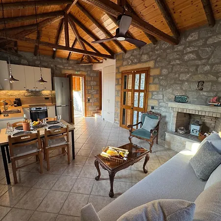 Tulipa Mani 1 - Cosy With Private Pool *
