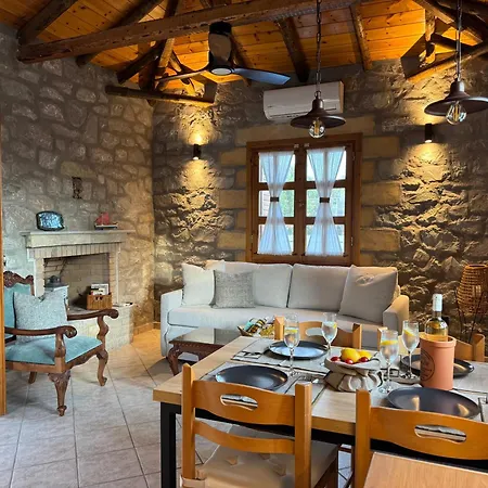 Tulipa Mani 1 - Cosy With Private Pool * Stoúpa