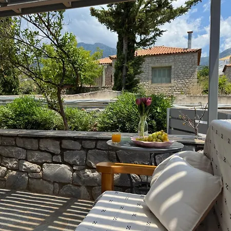 Tulipa Mani 1 - Cosy With Private Pool *