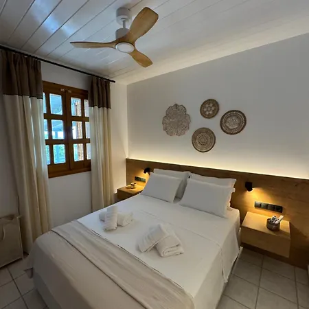 Tulipa Mani 1 - Cosy With Private Pool *