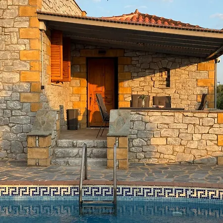 Tulipa Mani 1 - Cosy With Private Pool * Stoúpa
