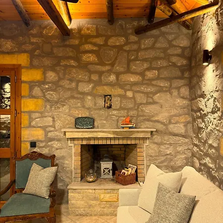 Tulipa Mani 1 - Cosy With Private Pool